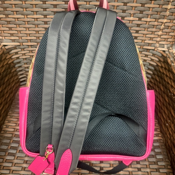 Court Backpack In Signature Canvas c8522 - Picture 4 of 8